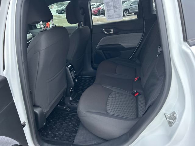 Used 2025 Jeep Compass Sport image 37