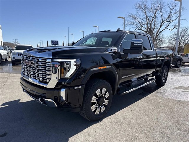 New 2026 GMC Sierra 2500 Denali w/ Denali Reserve Package image 9