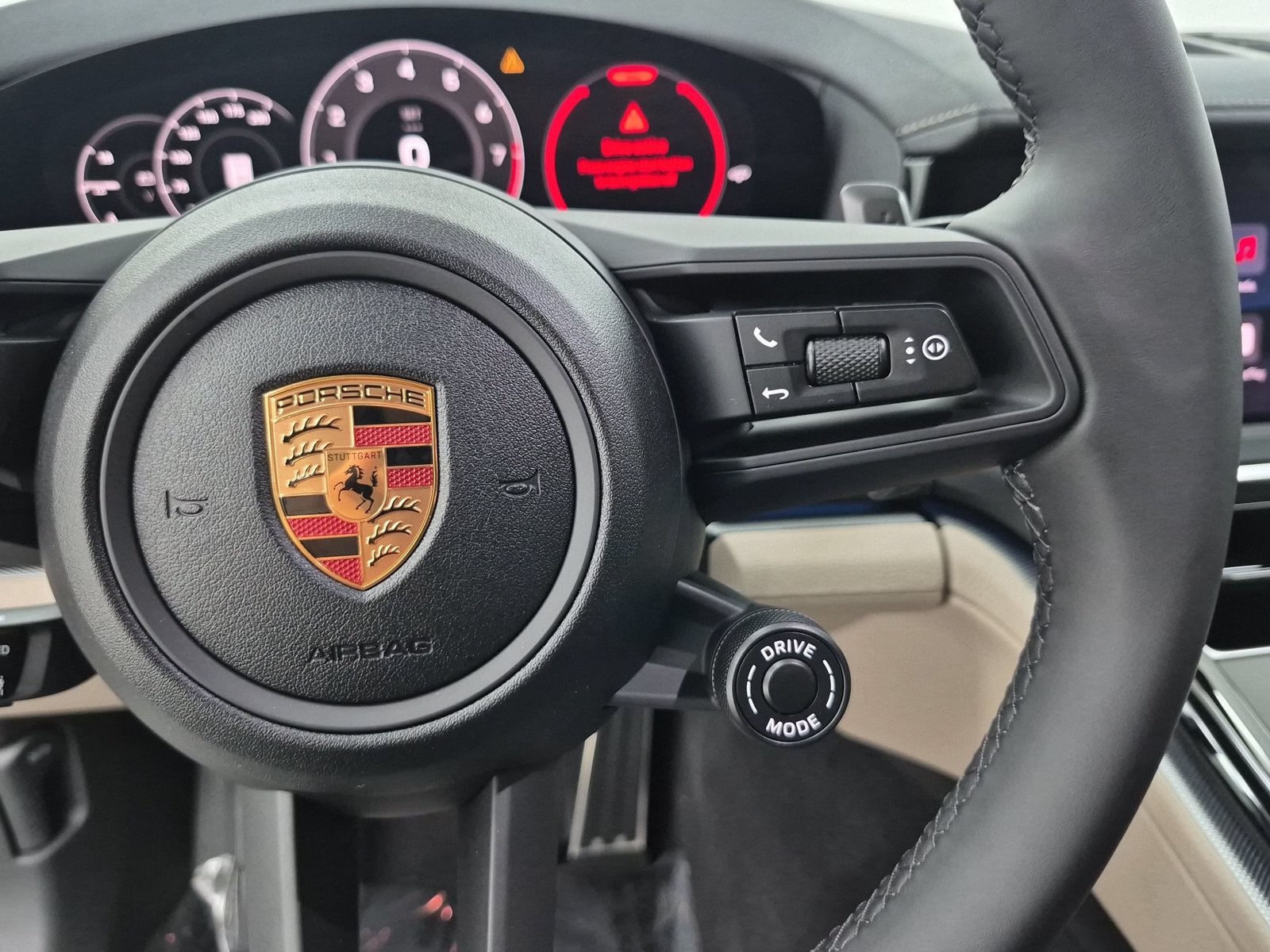 New 2026 Porsche Panamera image 21