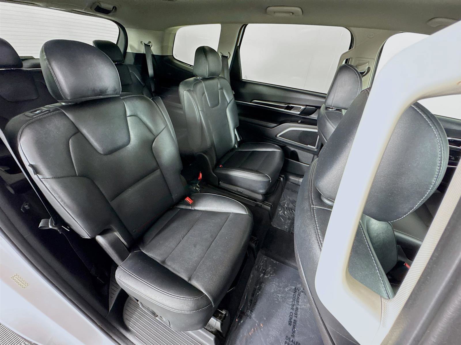 Certified 2023 Kia Telluride S image 29