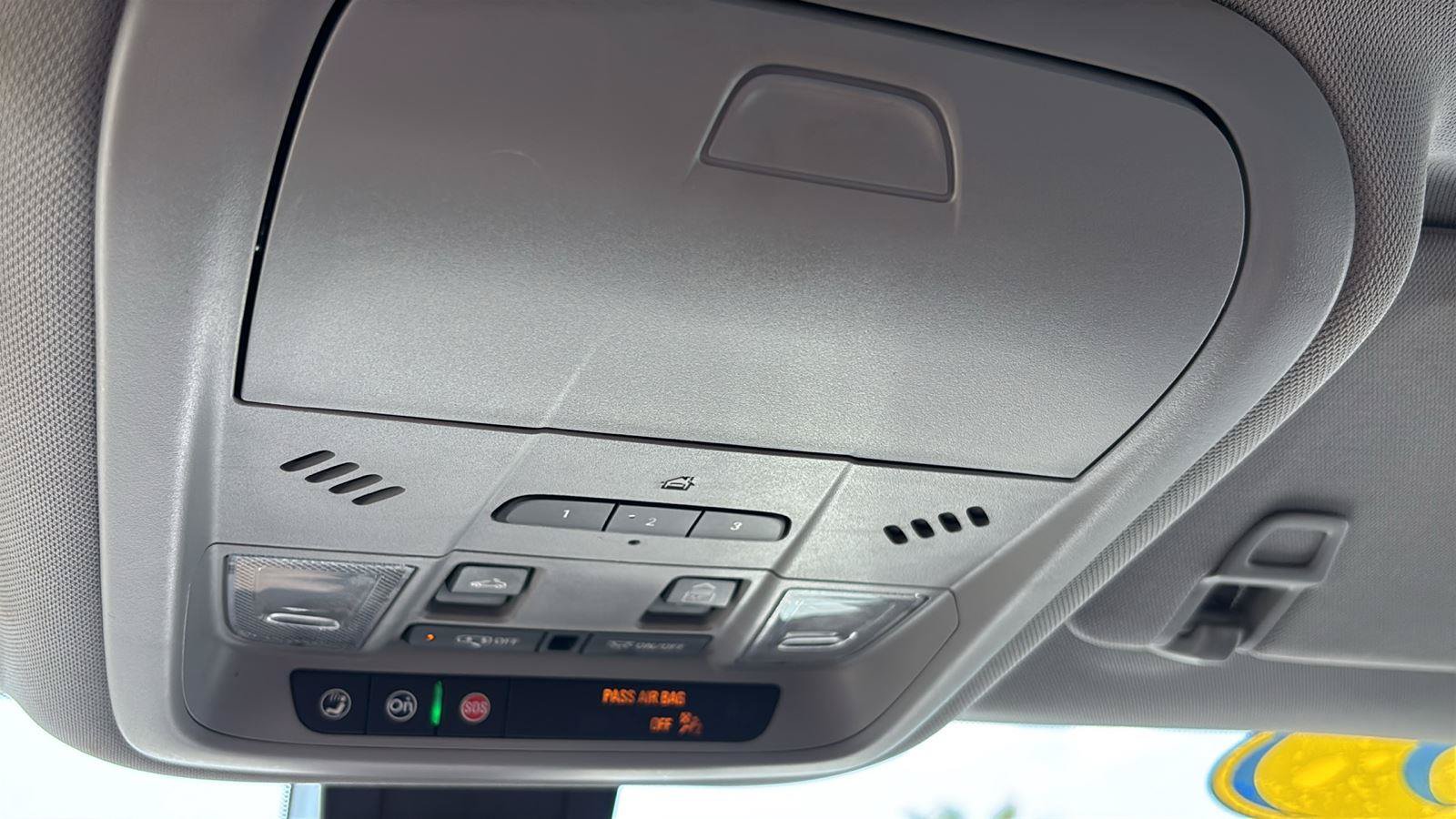 Certified 2023 GMC Terrain AT4 w/ LPO, Floor Liner Package AWD/4WD image 39