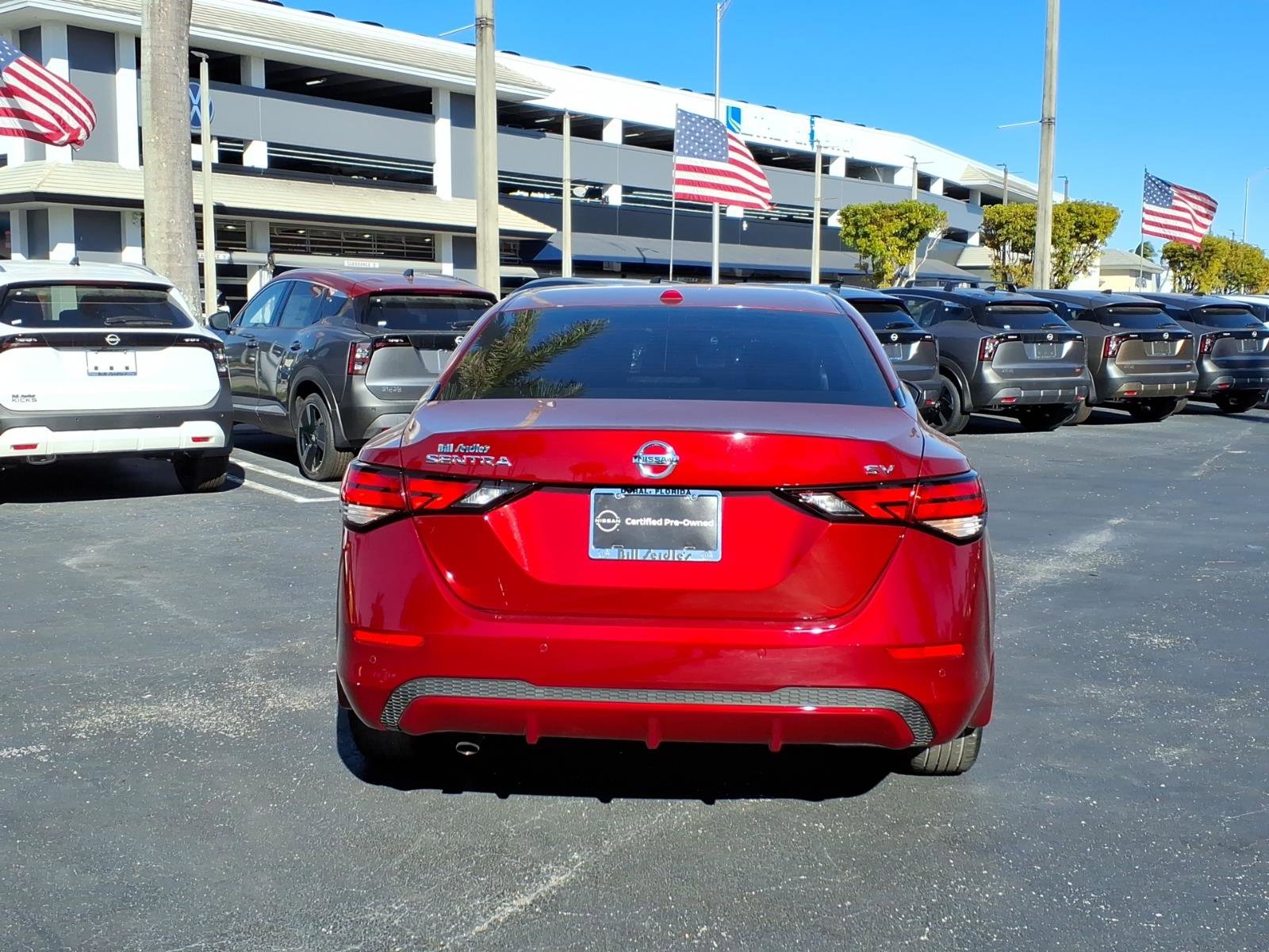 Certified 2022 Nissan Sentra SV w/ Trunk Package image 5