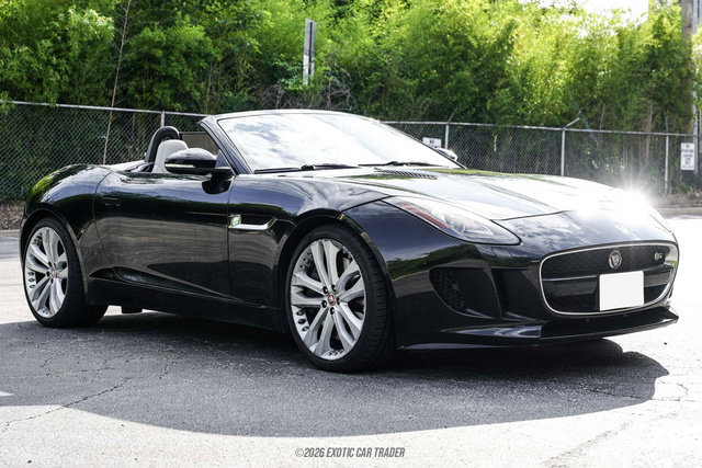 Used 2015 Jaguar F-TYPE S RWD image 12