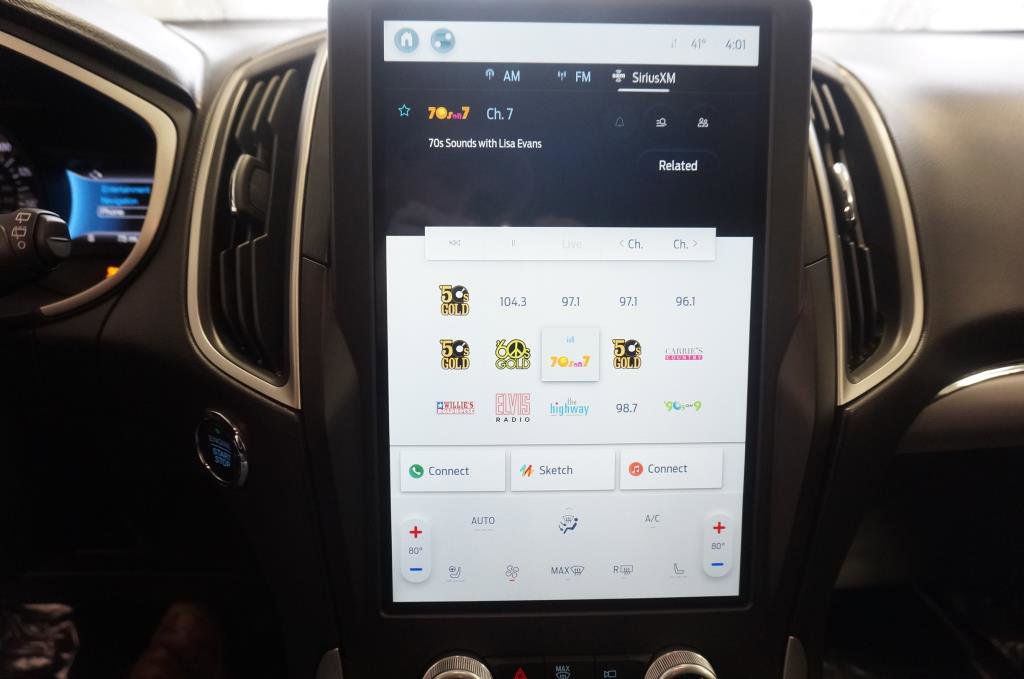 Used 2021 Ford Edge SEL w/ Convenience Package image 11