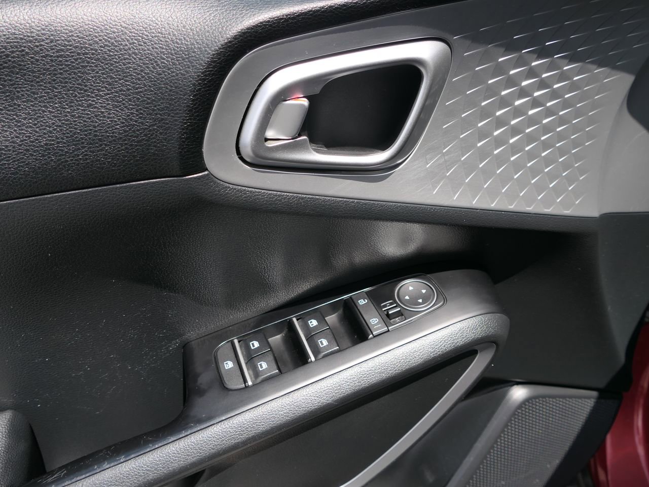 Used 2021 Kia Soul LX FWD image 12