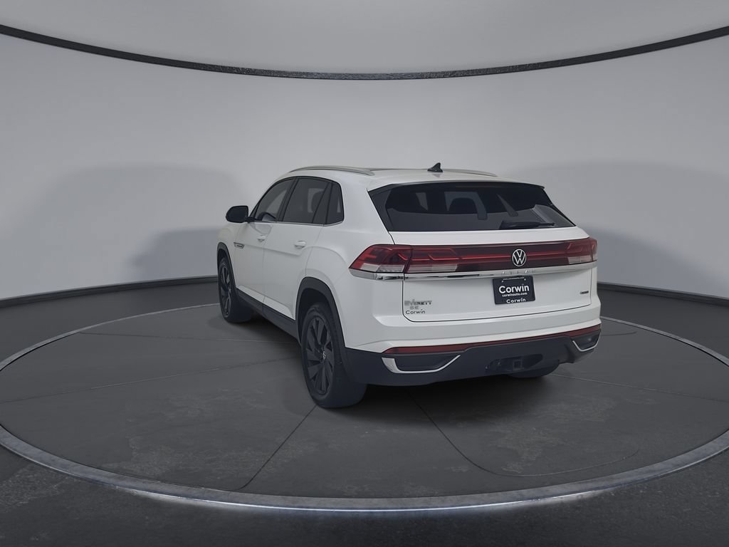Used 2025 Volkswagen Atlas Cross Sport SE AWD/4WD image 10
