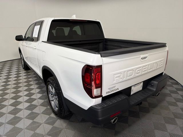 Used 2025 Honda Ridgeline RTL image 4