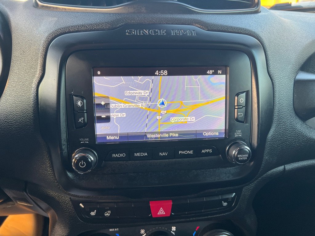 Used 2017 Jeep Renegade Trailhawk w/ Premium Trailhawk Package image 42