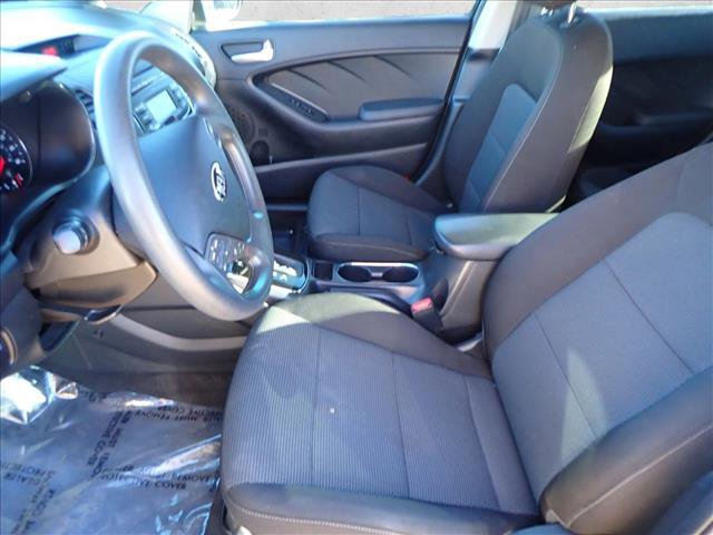 Used 2018 Kia Forte LX image 10