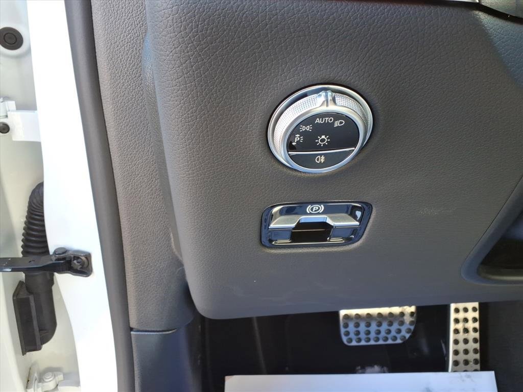 Certified 2023 Mercedes-Benz GLC 300 4MATIC image 17