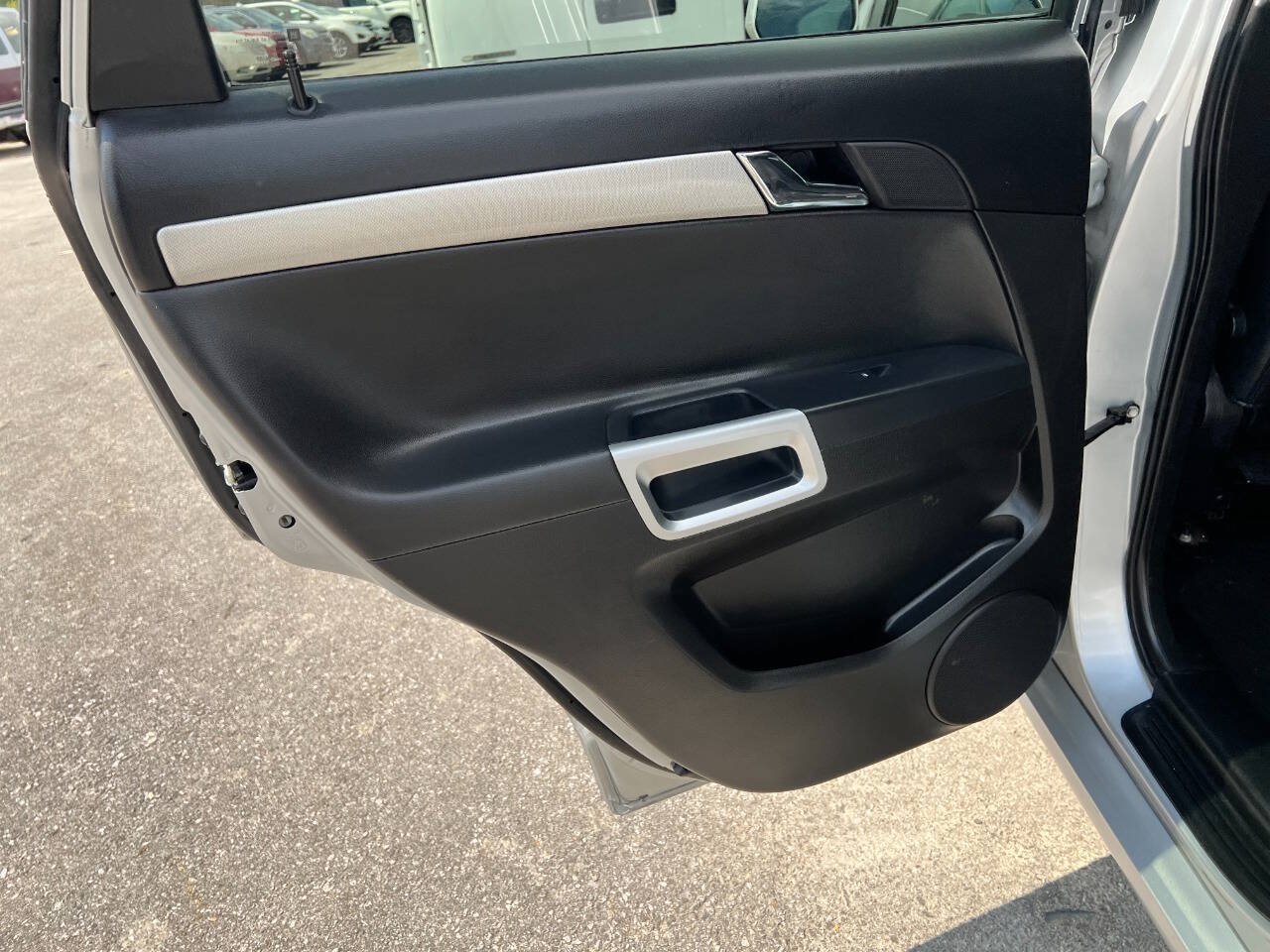 Used 2012 Chevrolet Captiva Sport LT w/ Convenience Package FWD image 4