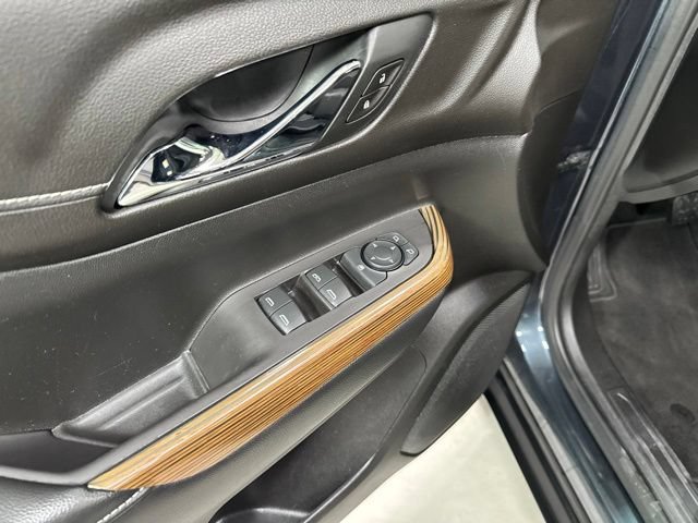 Used 2020 GMC Acadia SLE AWD/4WD image 10