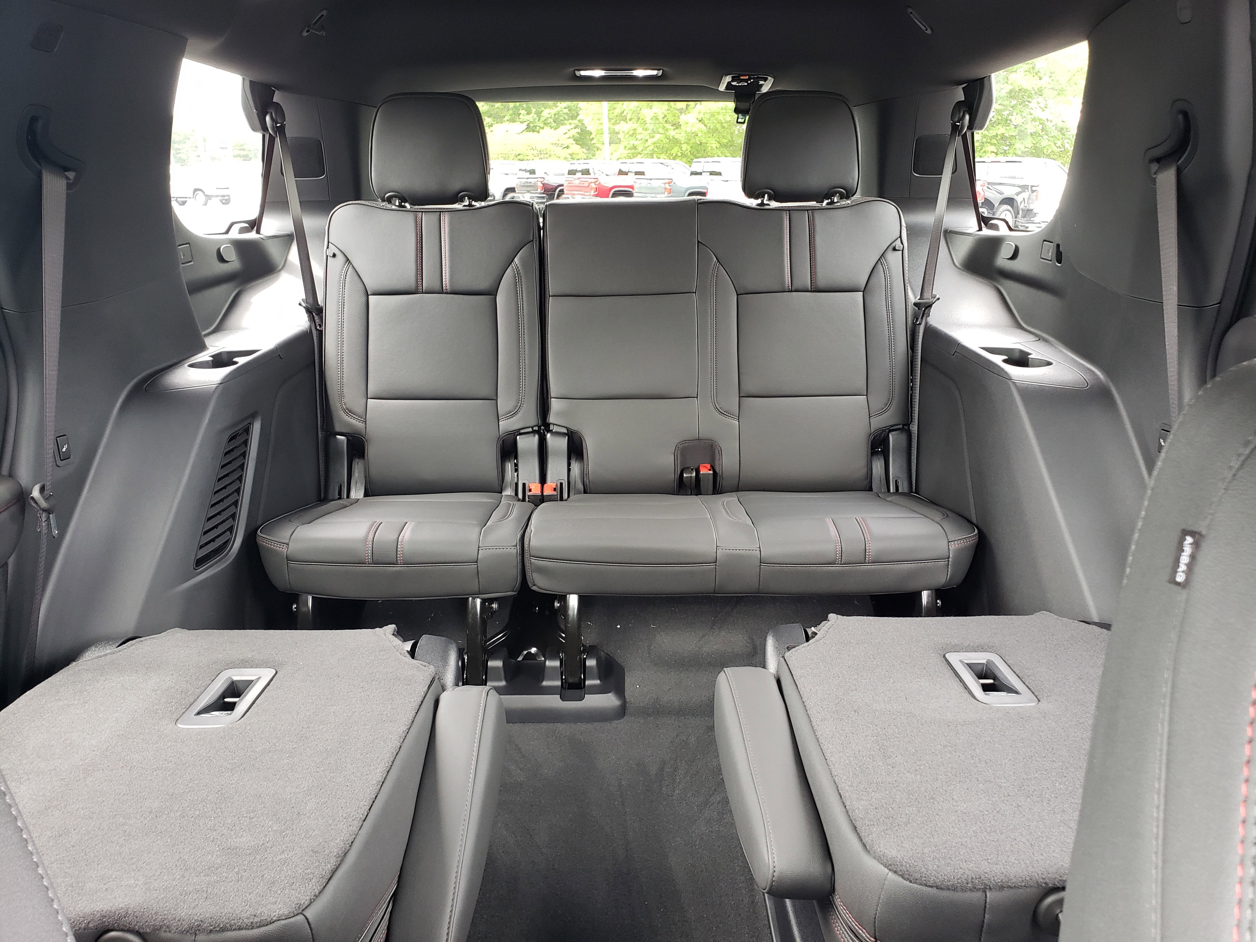 New 2026 Chevrolet Tahoe RST w/ Comfort Package AWD/4WD image 34