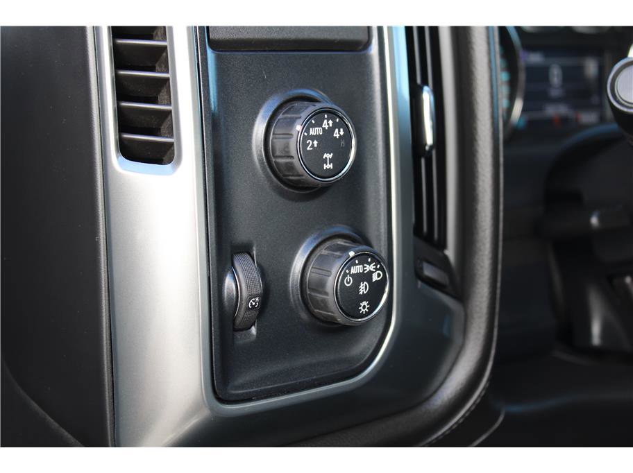 Used 2015 Chevrolet Silverado 1500 LTZ image 15