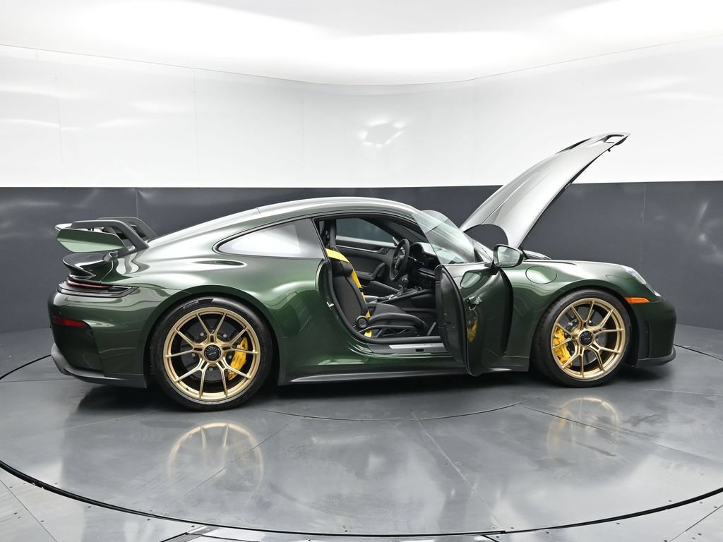 Certified 2026 Porsche 911 GT3 w/ Chrono Package RWD image 33