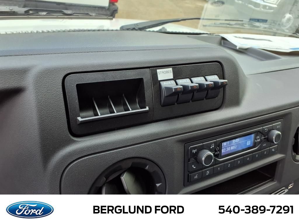 New 2025 Ford E-350 and Econoline 350 Super Duty w/ Power Equipment Group RWD image 18