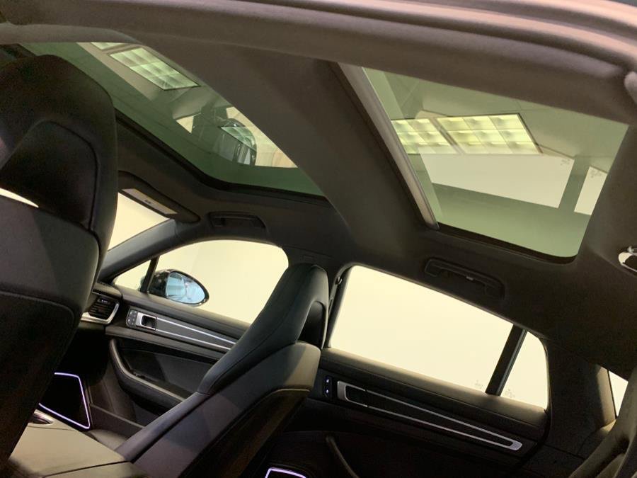 Used 2023 Porsche Panamera 4 Platinum Edition w/ Assistance Package image 25