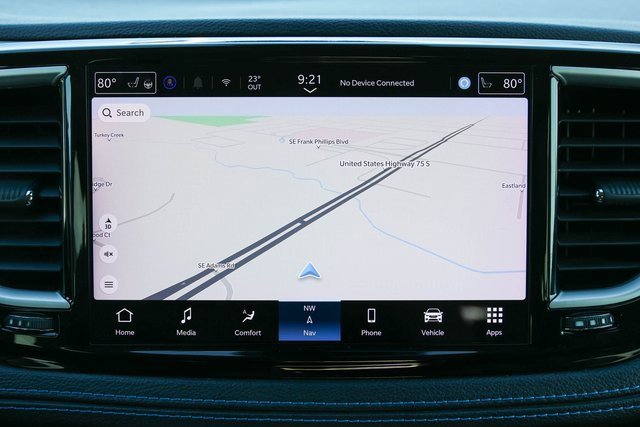 Used 2021 Chrysler Pacifica Touring-L image 26