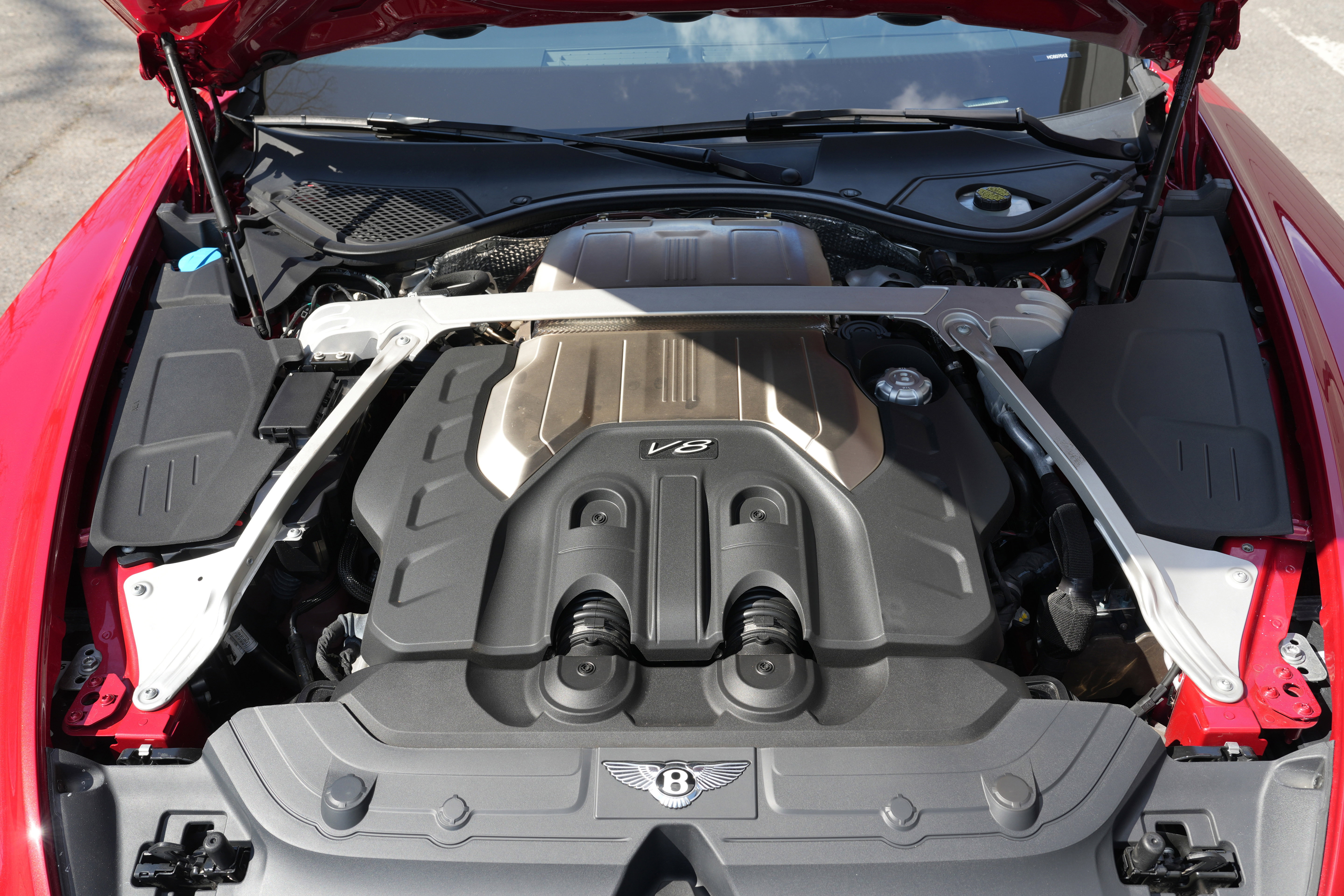 Used 2020 Bentley Continental GT image 31