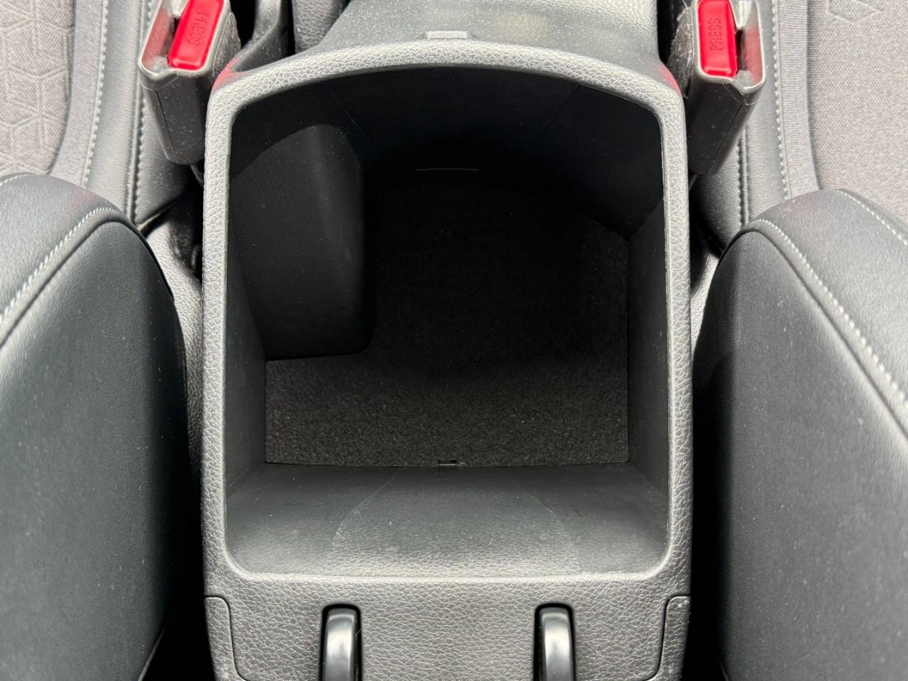 Used 2024 Kia Seltos S AWD/4WD image 40