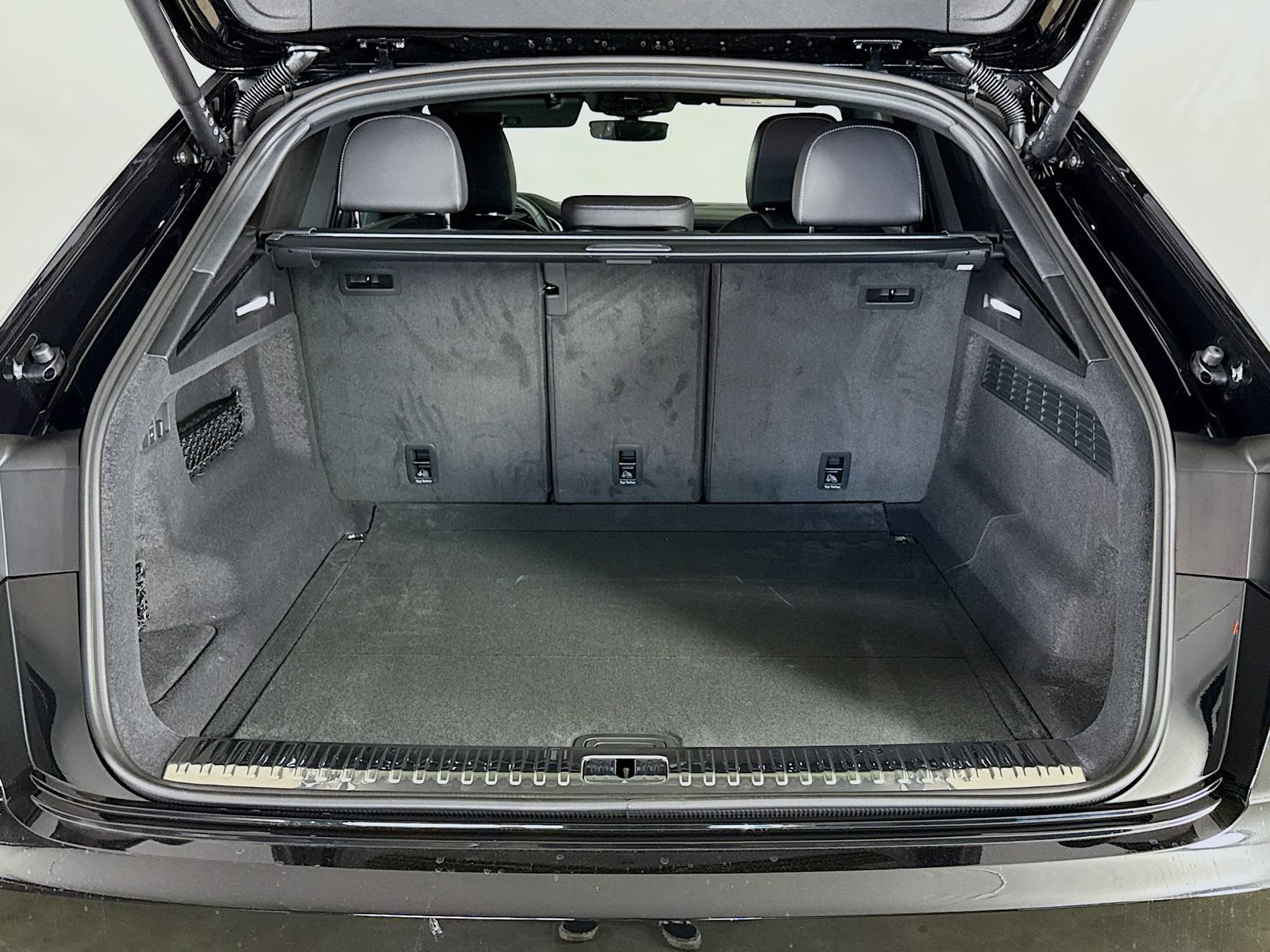 New 2026 Audi Q8 Premium Plus AWD/4WD image 28