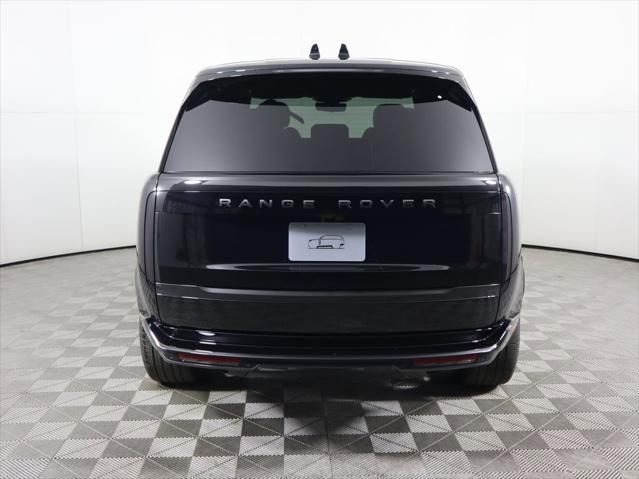 New 2025 Land Rover Range Rover SE image 6