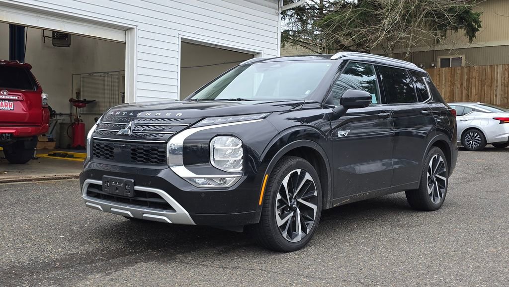 Used 2024 Mitsubishi Outlander SEL image 7