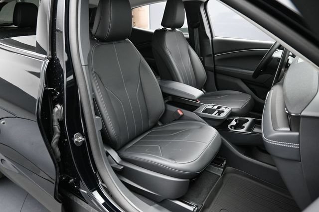 New 2026 Ford Mustang Mach-E Select w/ Comfort Package Lite RWD image 34