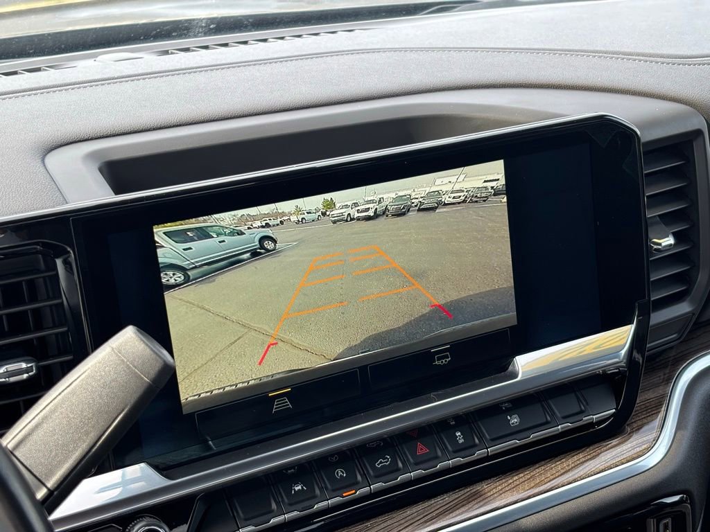 Used 2022 Chevrolet Silverado 1500 LT image 36