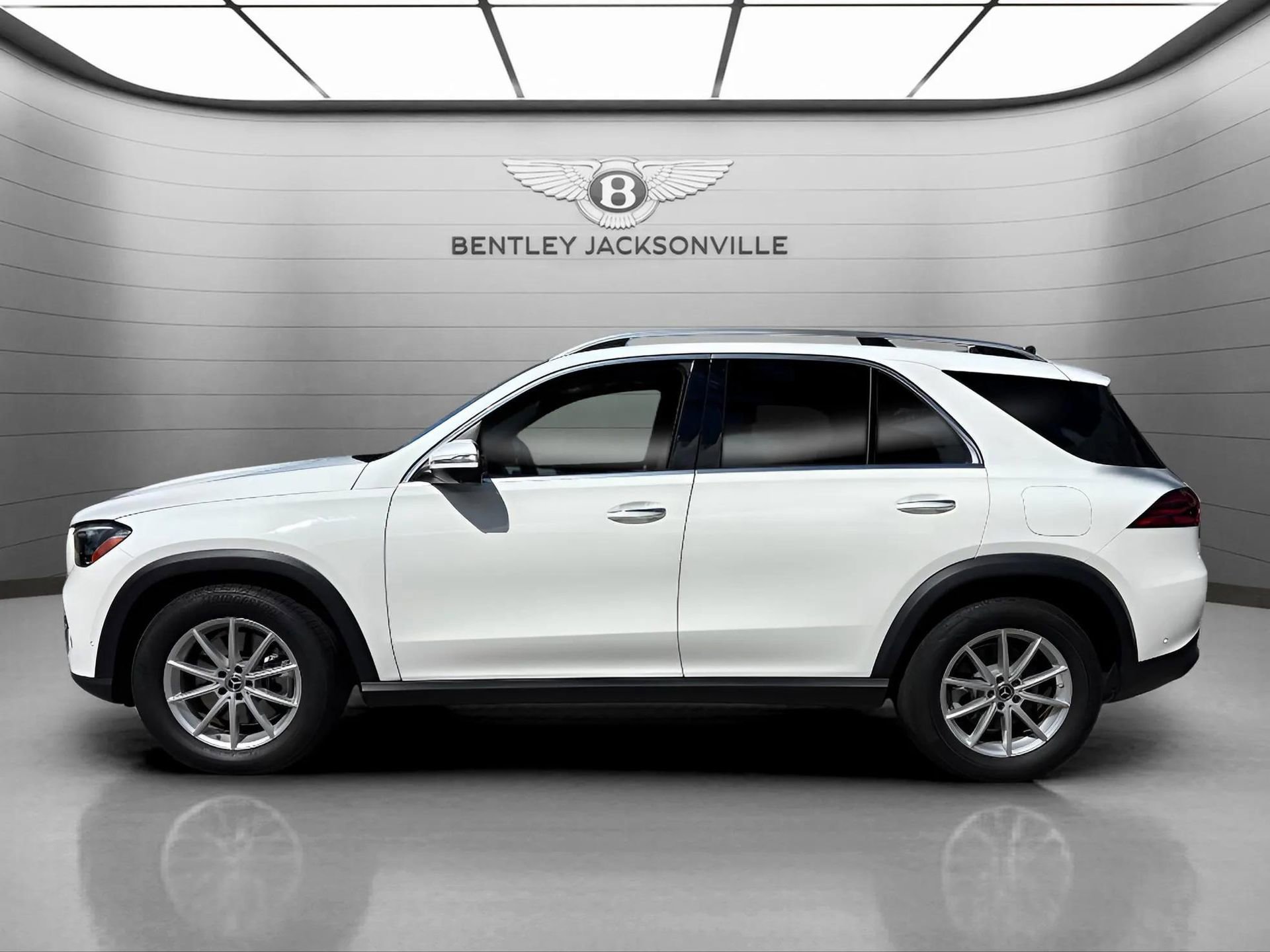 Used 2024 Mercedes-Benz GLE 450e 4MATIC image 11
