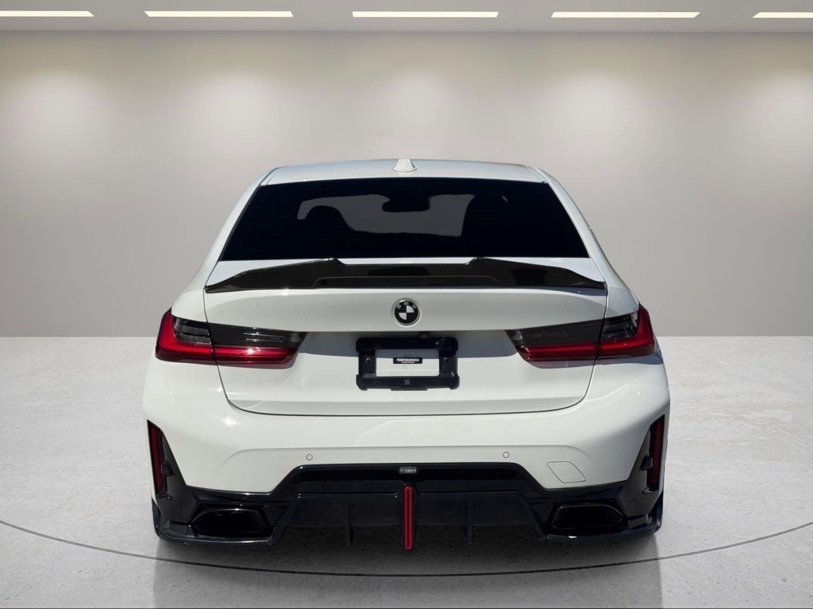 Used 2023 BMW M340i w/ Driving Assistance Package RWD image 4