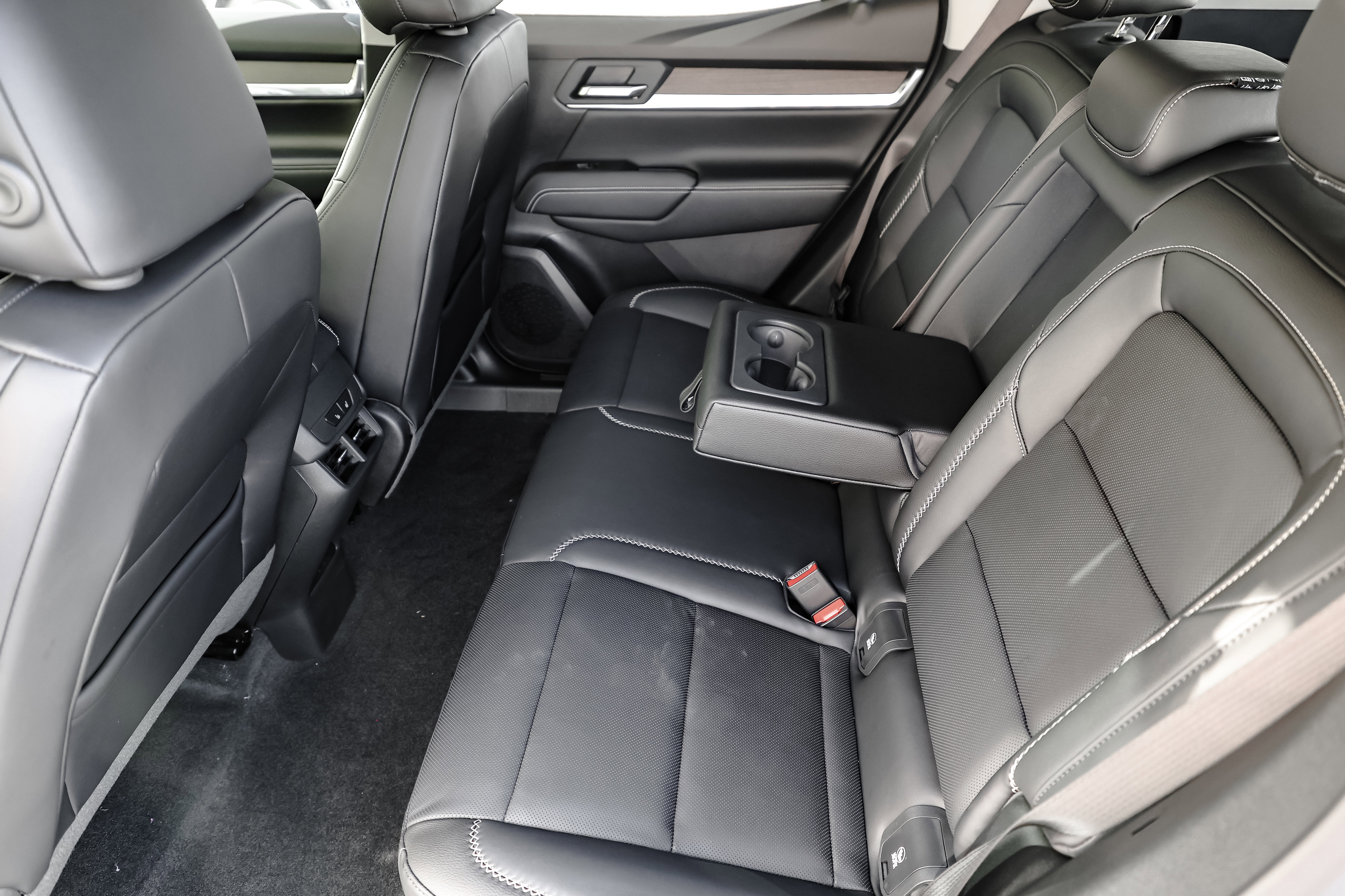 New 2026 GMC Terrain Denali image 18