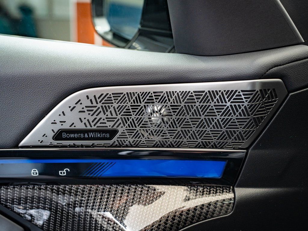New 2026 BMW M5 w/ Executive Package AWD/4WD image 24