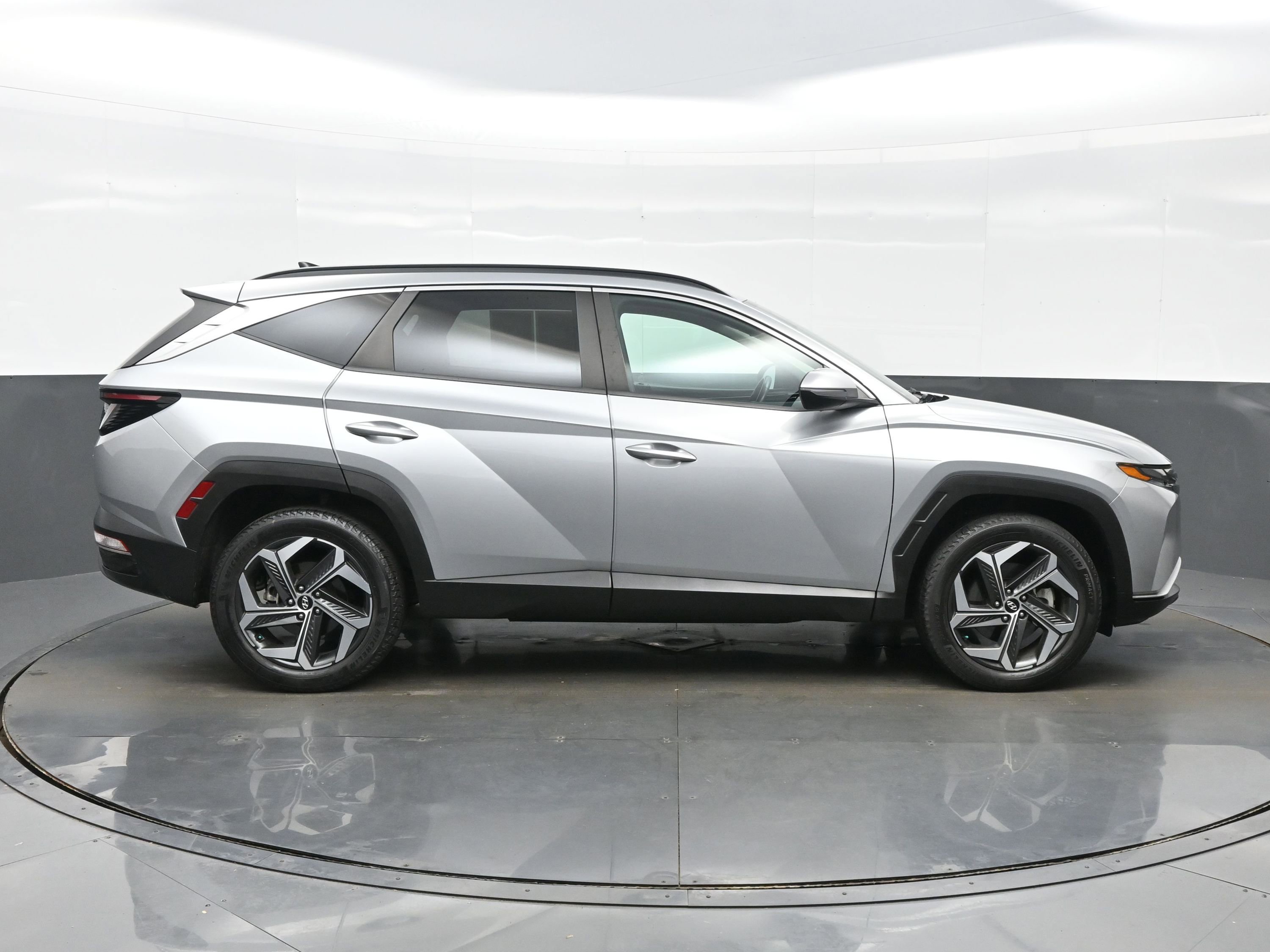 Used 2022 Hyundai Tucson SEL w/ Convenience + Premium Package AWD/4WD image 7