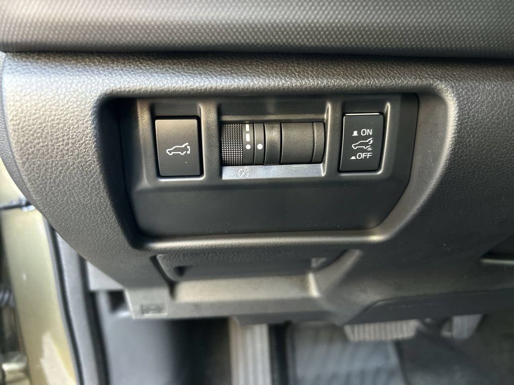 Used 2026 Subaru Forester Limited AWD/4WD image 17
