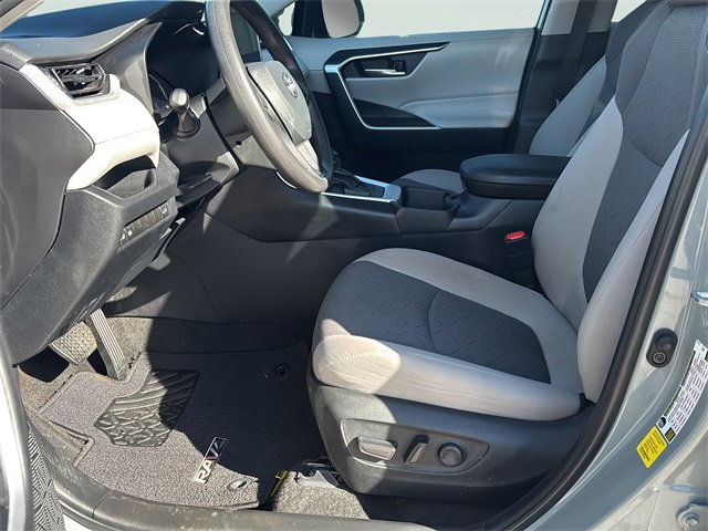 Used 2023 Toyota RAV4 XLE image 22