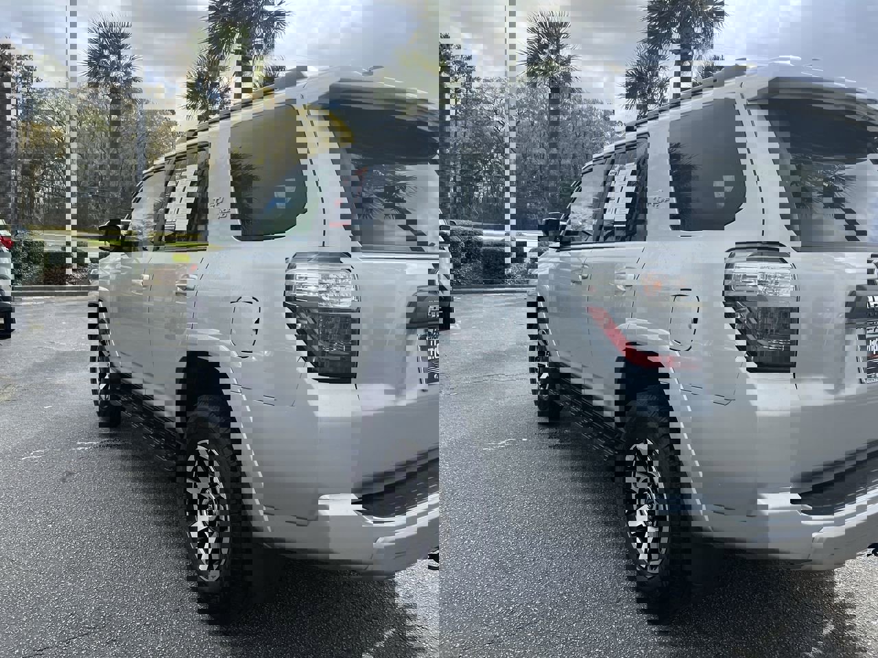 Used 2024 Toyota 4Runner TRD Off-Road image 8