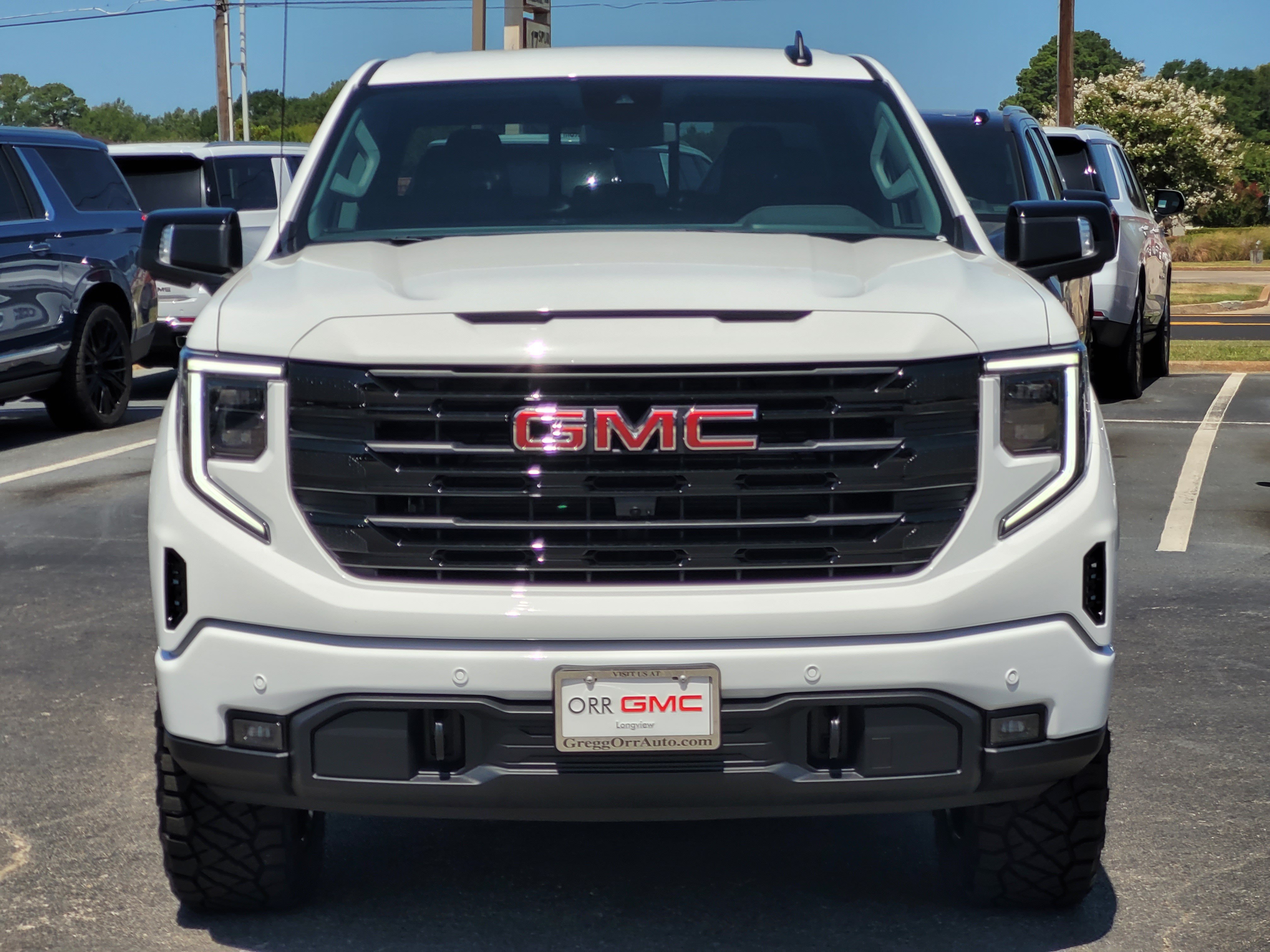 New 2026 GMC Sierra 1500 Elevation w/ Elevation Premium Package AWD/4WD image 2