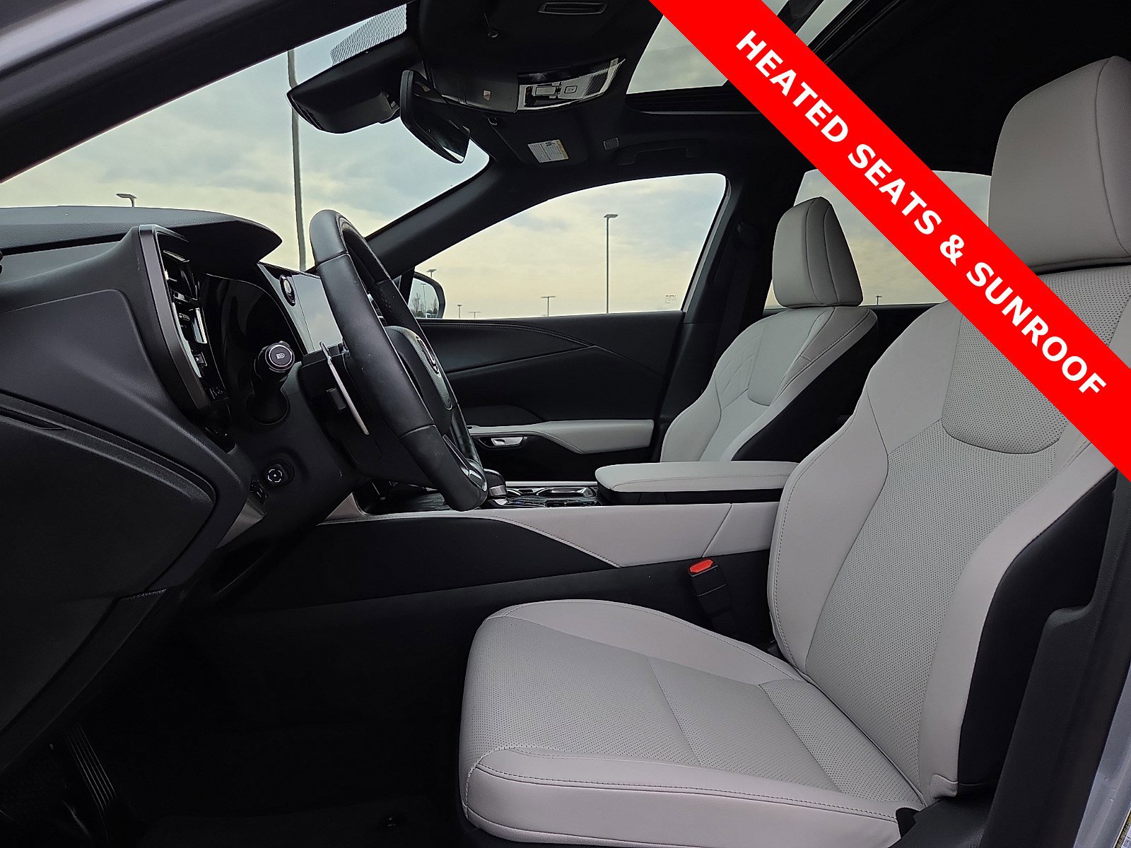 Used 2024 Lexus RX 350 Premium w/ Accessory Package (K3) image 15