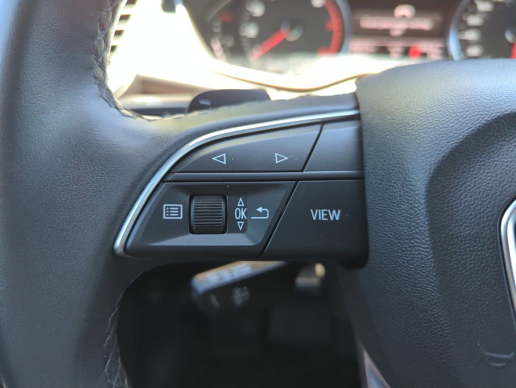 Used 2022 Audi Q5 2.0T Premium w/ Convenience Package image 21