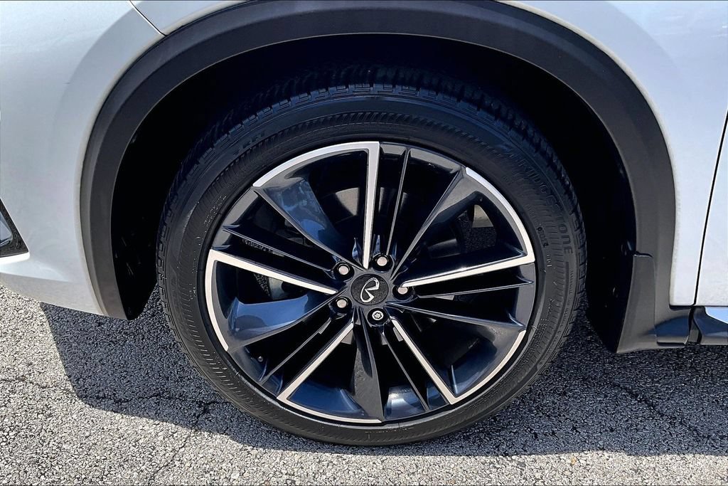 Certified 2023 INFINITI QX50 Sport AWD/4WD image 11