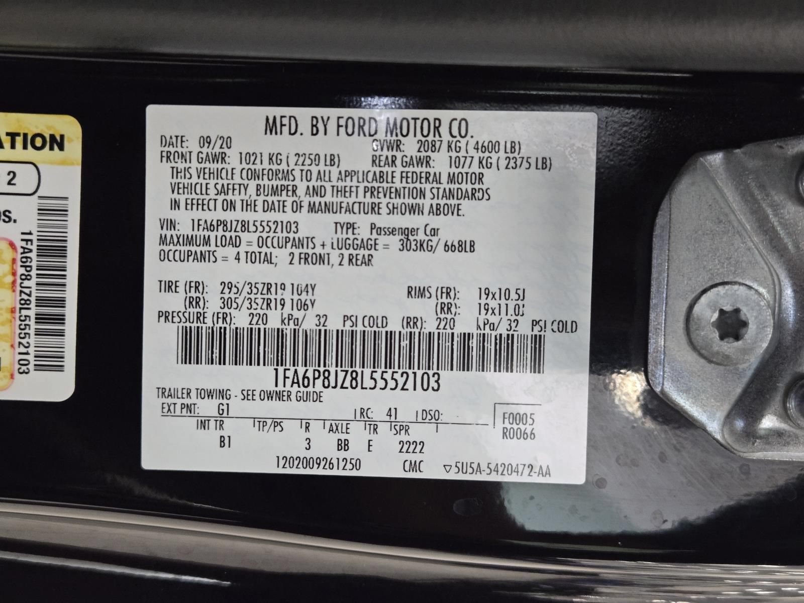 Used 2020 Ford Mustang Shelby GT350 w/ Technology Package RWD image 24