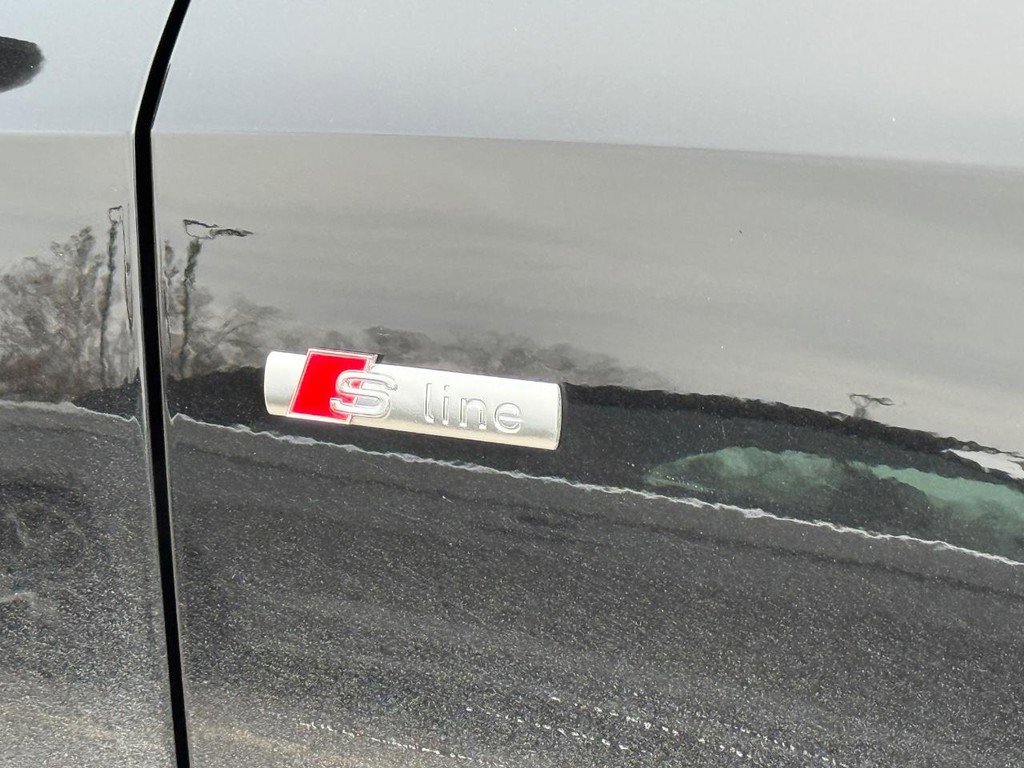 Used 2023 Audi Q3 2.0T Premium Plus image 7