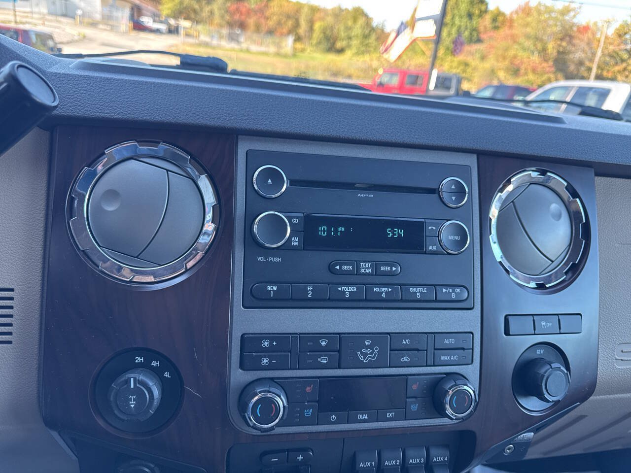 Used 2012 Ford F250 Lariat w/ Chrome Pkg AWD/4WD image 29