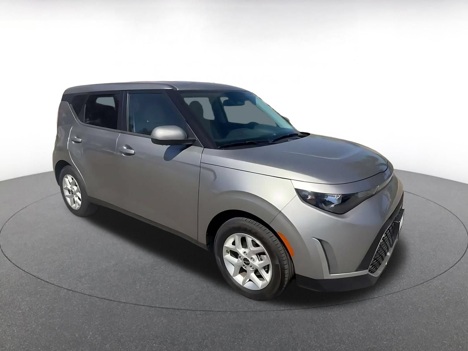 Used 2025 Kia Soul LX w/ LX Technology Package FWD video 2