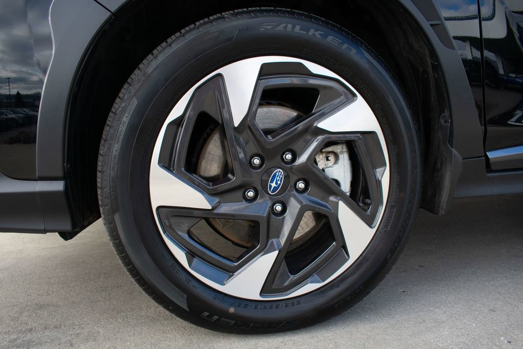 Certified 2025 Subaru Crosstrek 2.5i Limited w/ Crosstrek Mirror Package image 25