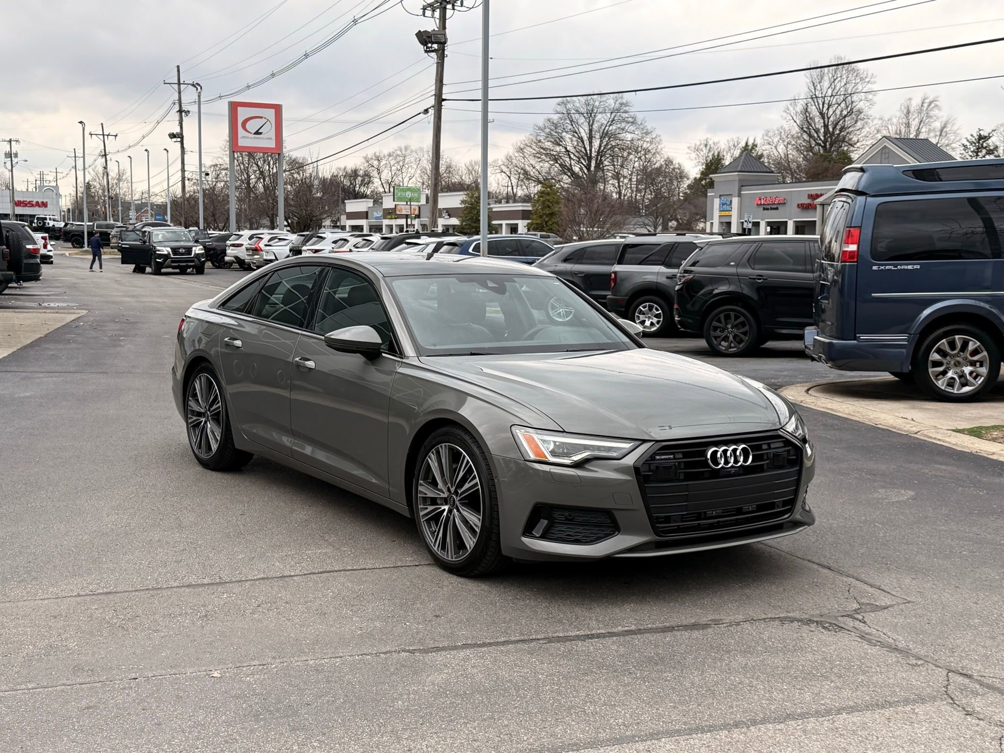 Used 2023 Audi A6 Premium Plus image 14