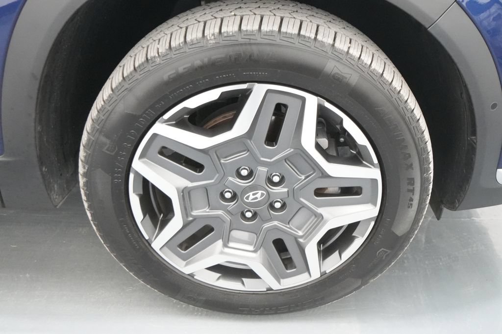 Used 2022 Hyundai Santa Fe Limited AWD/4WD image 11