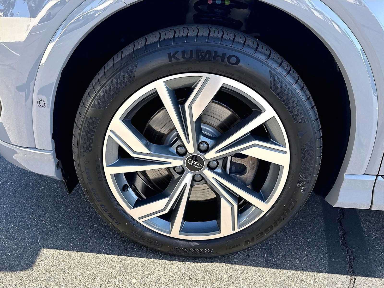 Used 2023 Audi Q4 e-tron Prestige w/ Black Optic Package AWD/4WD image 10