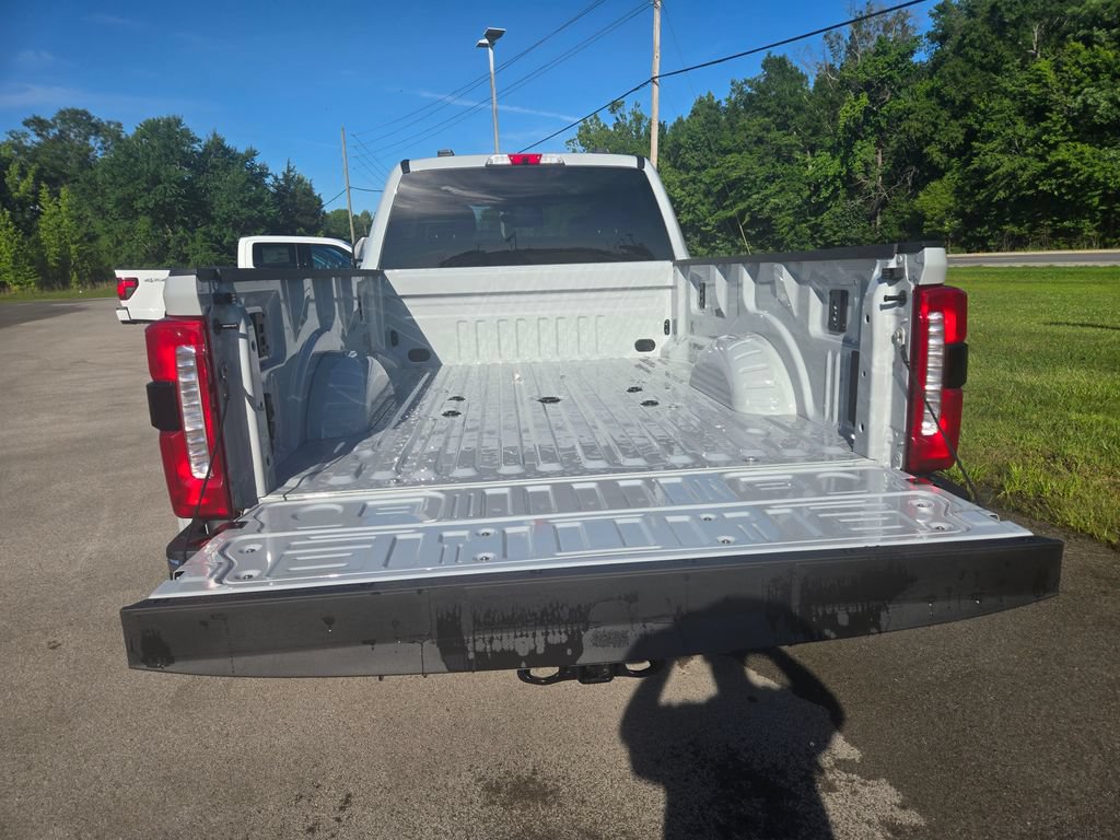 New 2026 Ford F350 Lariat w/ Chrome Package AWD/4WD image 5